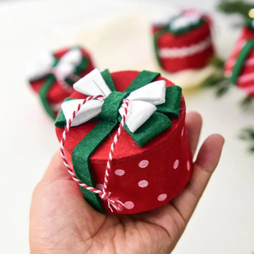 Mini Handmade Christmas Gift Box